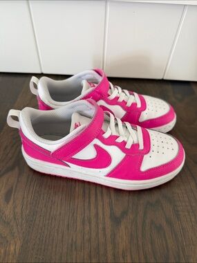Girls Nike shoes